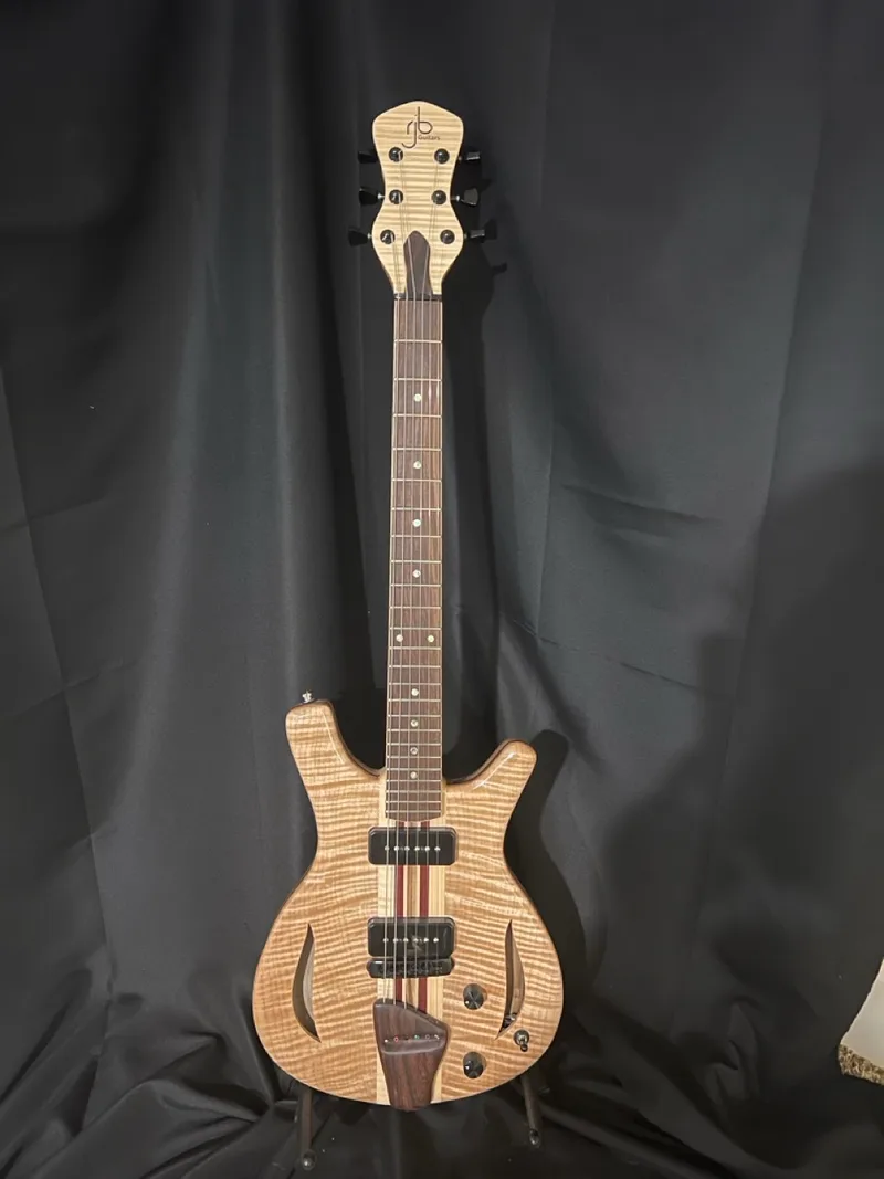 Tiburon - Prototype, handmade by RJB Guitars
